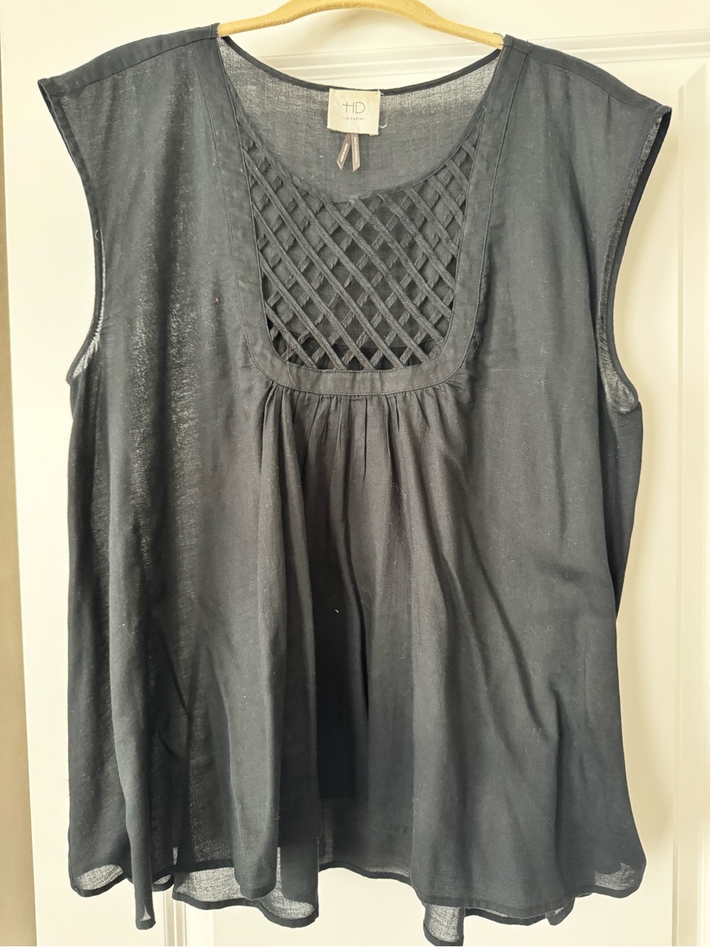 HD in Paris Black Sleeveless Lattice Yoke Tunic Top